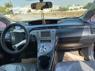  11 تيوتا بريوس 2012 فحص كامل بحالة الشركة  صيانه دورية داخل الشركة فقط