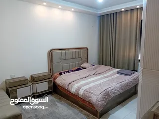  12 شقة طابق ثالث مع روف 189 متر
