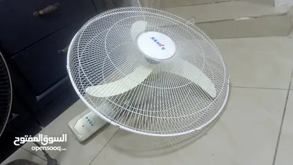  2 مراوح مستعمله  بحاله ممتازه مع الفحص سعر المروحه عشر دنانير