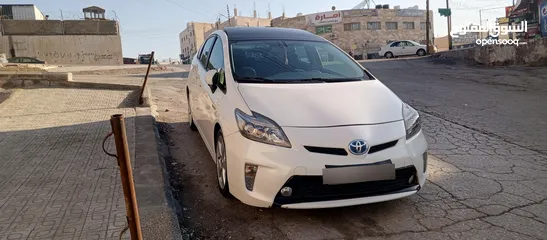  4 تويوتا بريوس 2012 وارد اوروبي