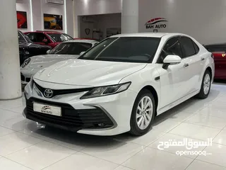  4 TOYOTA CAMRY GLE 2023 LOW RUNNNG KM FOR SALE