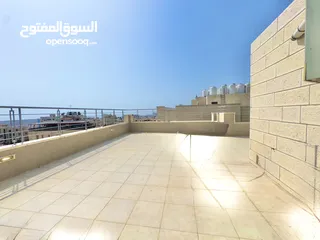  2 رووف للبيع  في البالوع لقطة بسبب السفر