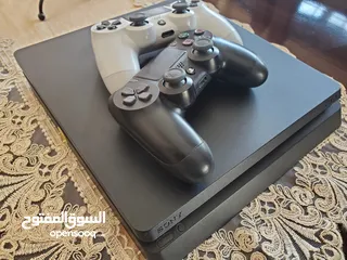  1 PlayStation 4 1T وحدتين تحكم اصليات لعبة فيفا 25