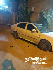  2 سكودا اوكتافيا 2004