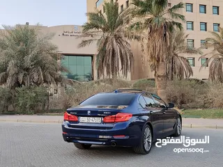  15 BMW 520i Sports line موديل 2019