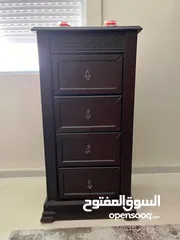  2 غرفة نوم مستعملة بحالة جيدة جدا