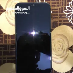  18 آيفون 11 بحالة جيدة للبيع - بسعر مناسب!