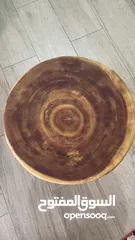  6 طاولة دائرية ( من خشب شجرة الشريش ) اللون فالحقيقة اقوى / يمكن استعمالها للزينه او للاغراض الشخصية