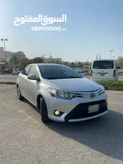  3 Toyota yaris 2014