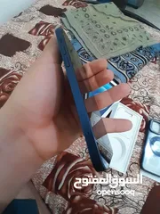  4 التلفون منيح ونظيف كثير