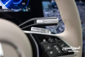  19 للبيع  مرسيدس MERCEDES EQS 580 SUV 4MATIC  موديل 2023  كهربائية بالكامل  7 مقاعد  فل كامل