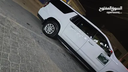  14 نقل ركاب  . سياحه وسفر ونقل الركاب بأحدث السيارات . . سيارات كبيره ومريحه