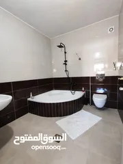  11 دوبلكس مميز للإيجار – بطن الهوى  قرب مسجد أحباب الله