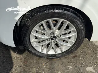  4 كيا بيكانتو 2019 1250cc بحالة ممتازة