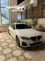  6 بي ام دبليو 330e بلجن هايبرد