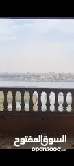  1 شقة بانوراما نهر النيل 250 متر برج مرخص