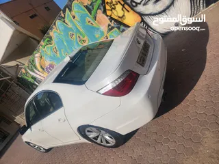  6 للبيع BMW 523 موديل2008