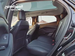  7 فورد موستنج بريميوم