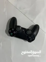  3 بلايستيشن 4 برو مع حساب بلس اضافي مجاني و لعبة last of us 2