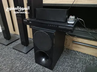  14 مسرح منزلي سامسونج سمارت أصلي مع ويرلس مع ريموته الأصلي وكالة...........................