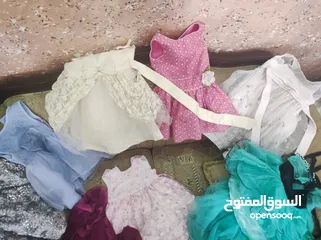  1 فساتين عمر 3،4سنين