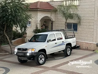  4 تويوتا خنفور 2003