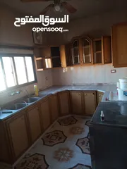  6 شقة طابقية
