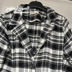  3 جاكيت شتوي نسائي رسمي تركي. حجم لارج. قماش ثقيل. مناسب مع بلوزة او قميص. مناسب كزي رسمي او كاجوال.