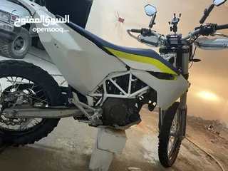  3 هسكفرنا 701