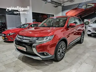  3 Mitsubishi Outlander 2016.   7seater