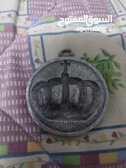  2 قطعه نادره من ايام جد جدي موجوده بشكل جيد جدا
