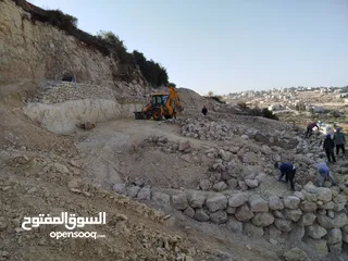  3 تملك قطعة أرض مميزه اطلالة جميلة في اجمل مناطق دورا مكلة على الخليل