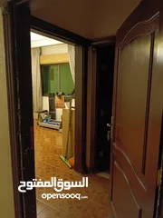  18 منزل للايجار* طبعا سوف يتم تفريغه من جميع مافيه من أكياس وكراتين*