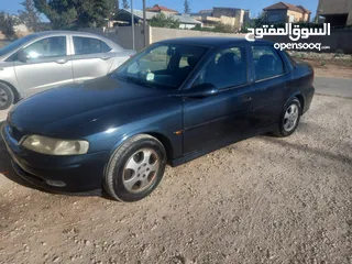  2 اوبل فكترا جوهرة موديل 2000 اوتوماتيك للبيع