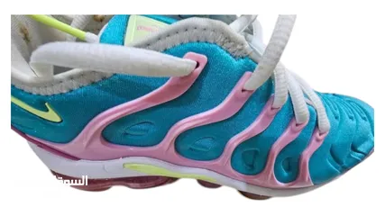  3 Original Nike shoes ‏