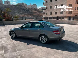  5 مرسيدس بالكراتين