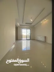  1 شقة بأجمل مواقع طريق المطار