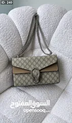  7 مجموعة متنوعة من الشنط والكزادين الجديدة