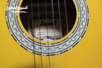  3 جيتار legend شبه جديد مع شنتة ونضيف موديل CG155YN خشب اصلي وفريت بورد نضيفة جديدة