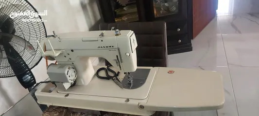  2 ماكينة خياطة وتطريز  جانوم   كهرباء   صناعه ياباني