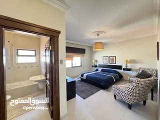  31 شقة مفروشة للإيجار 200م2 ( Property 40418 ) سنوي فقط