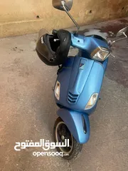  5 Vespa 2022 vxl 150