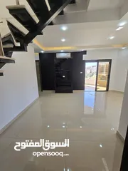  3 شقة وروف دوبلكس للبيع في تلاع العلي مع تراسات سوبر ديلوكس جديدة