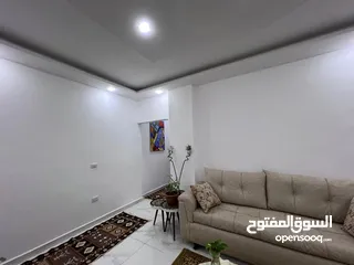  4 شقة في موقع مميز وبسعر مميز