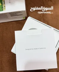  2 Airpods من شركة ابل الاصلية