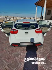  2 كيا ريو 2012 بحاله ممتازه  kia rio 2012