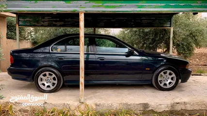  3 BMW سيارة نخب للبيع