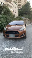  6 فورد فيستا