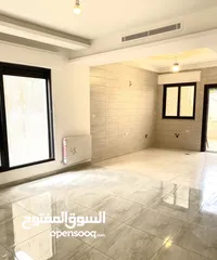  7 165 م جديده بالصويفيه 3 نوم بالقرب من الخدمات سيفوي و كوزمو