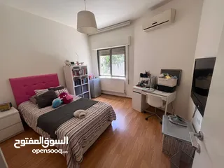  11 شقة للبيع في الرونق خلف مسجد ابوعيشة